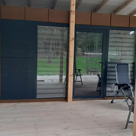 Domek Posrod Drzew Prázdninový dům